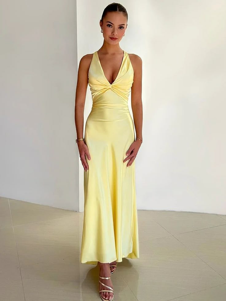 Victoria – Robe de Resort Moderne