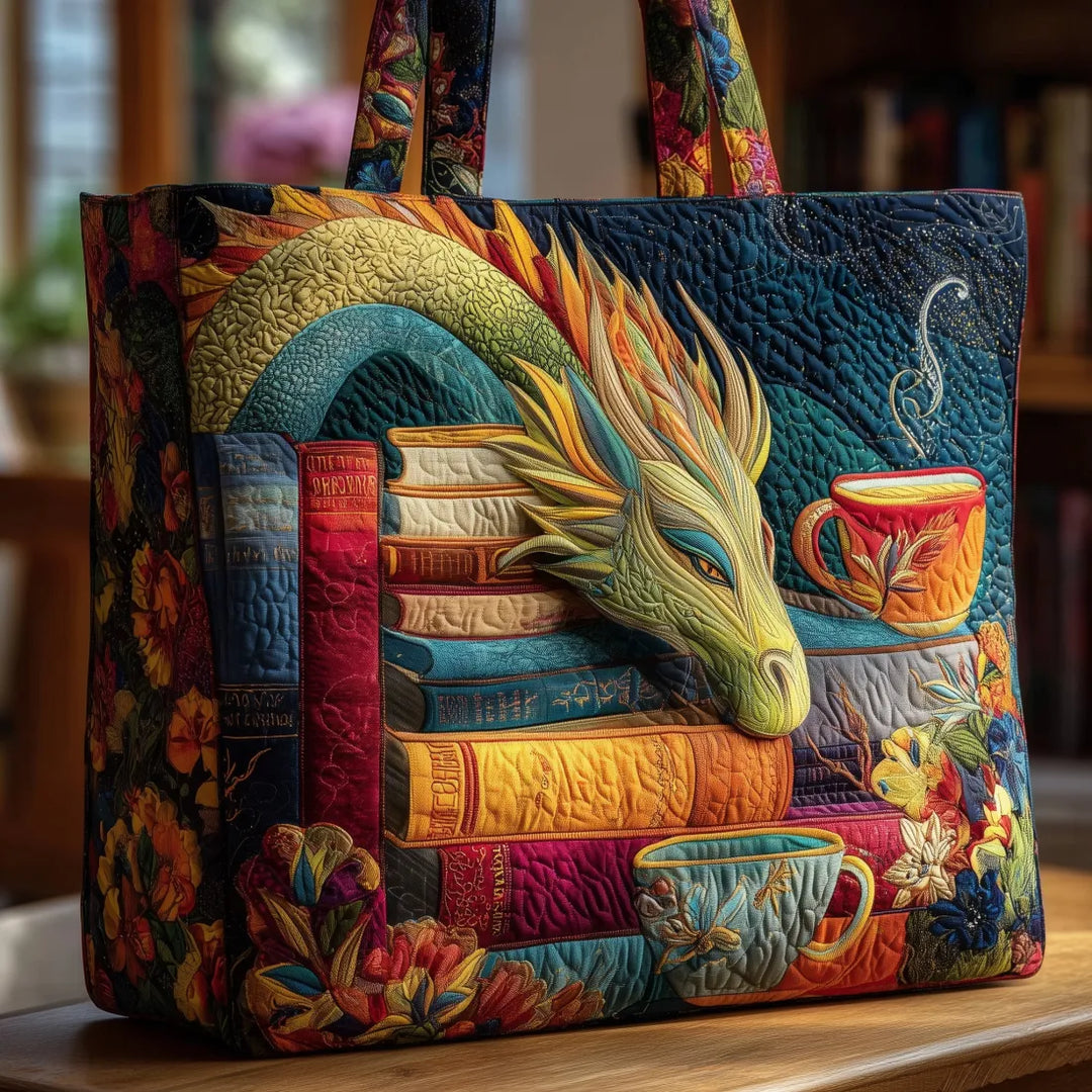 Sac artisanal dragon lisant des livres fait main – design unique pour bibliophiles – Aveline Lyon