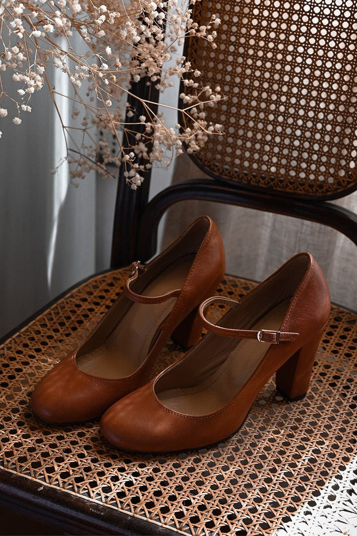 Mikayla | Talons Quotidiens