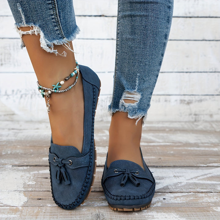 Nadine - Mocassins classiques avec détail à pompons
