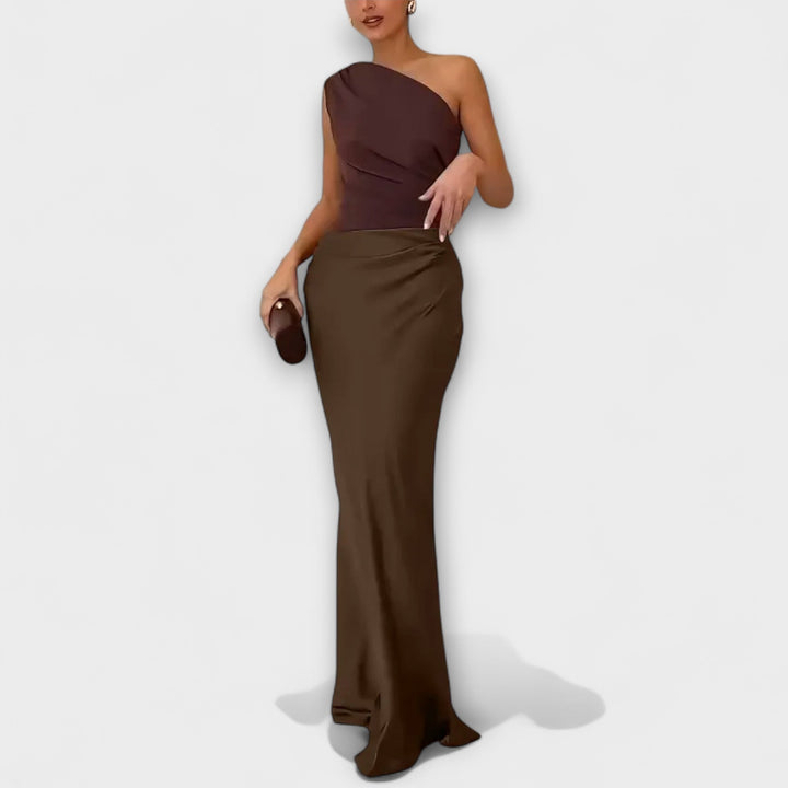 Robe Maxi Plissée Élégante à Une Épaule