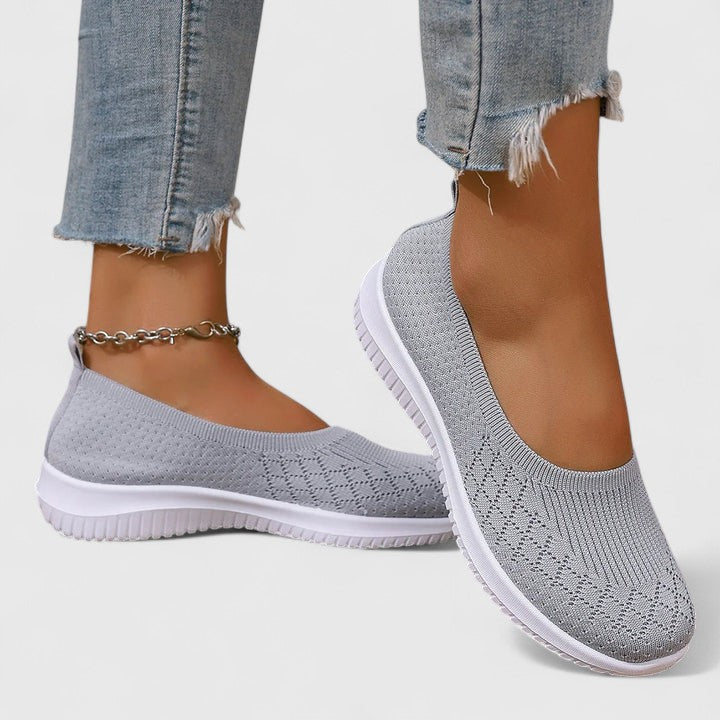 Odara chaussures orthopédiques slip-on femme – confort facile enfilage – Aveline Lyon