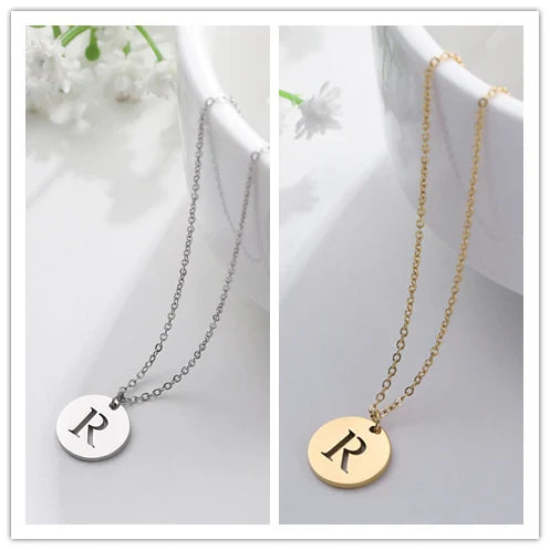 Collier Pendentif Lettre en Or Élégant
