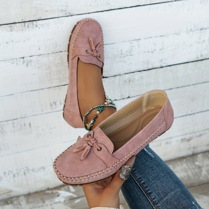 Nadine - Mocassins classiques avec détail à pompons