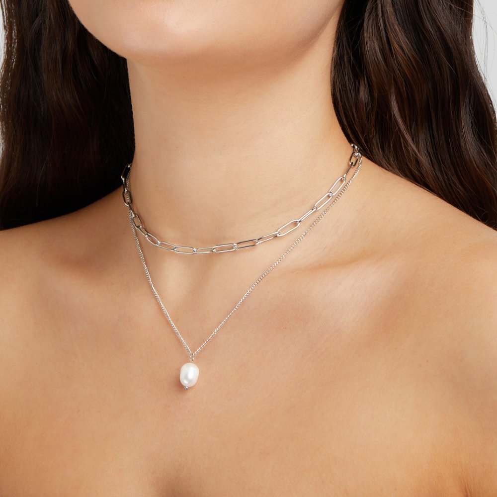 Collier Élégant avec Perles Suspendues