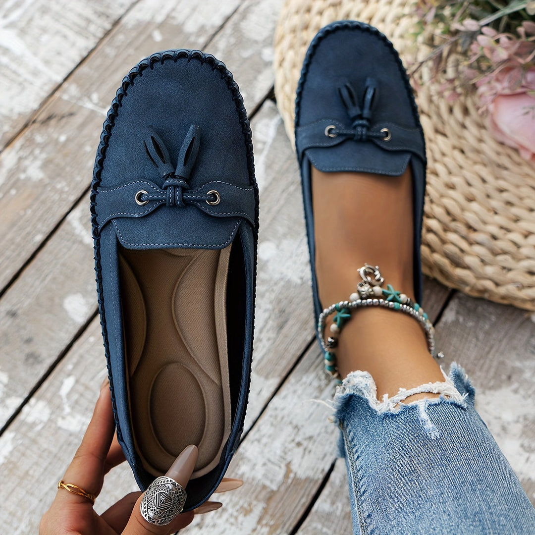 Nadine - Mocassins classiques avec détail à pompons